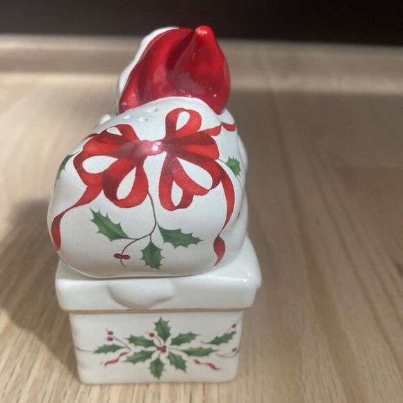 Lenox Salt Pepper Shakers 2003 Holiday Santa Atop Chimney Stackable Original Box - Picture 6 of 11